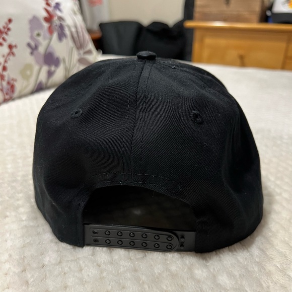 Captain Fin Co. Black SnapBack Anchor Hat - Picture 2 of 4